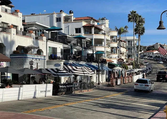 Walk To Beach - King Apt In #1 Area - Ab